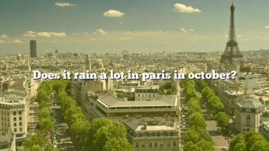 Does it rain a lot in paris in october?