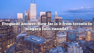 Frequent answer: How far is it from toronto to niagara falls canada?